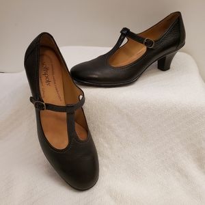 Women's Softspots Mary Jane size 10N